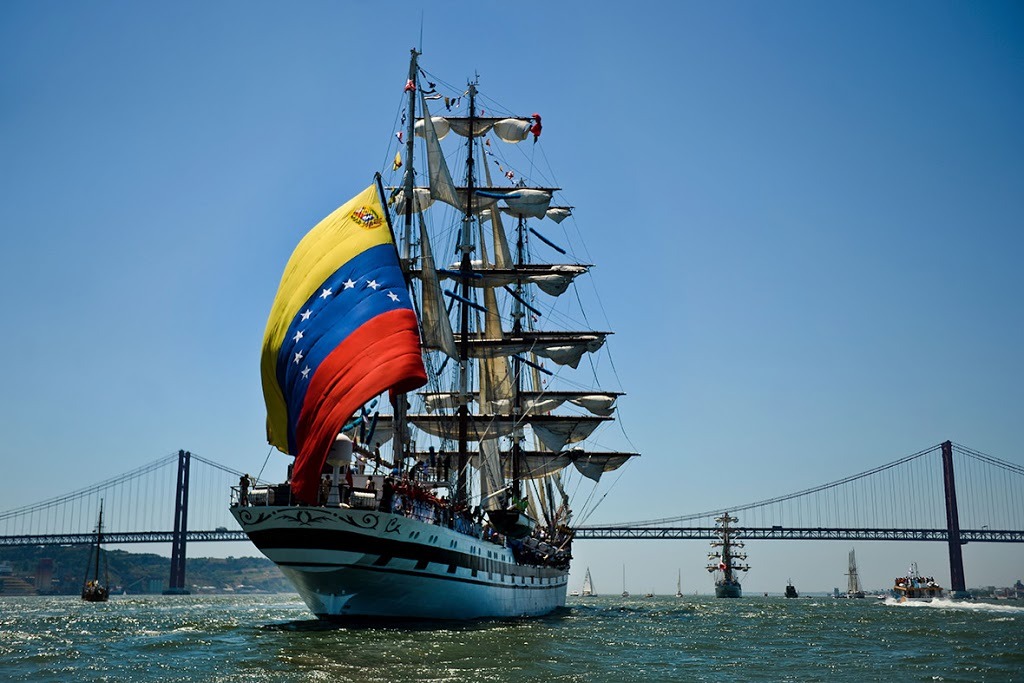 jcslighthouses:
“ New Post has been published on http://jcslighthouses.alljc.co/?p=5143
“ The Venezuelan Simon Bolivar, – built in the same dockyard as her half sisters, around the same time – are the Mexican Cuauhtémoc, the Colombian Gloria and the...