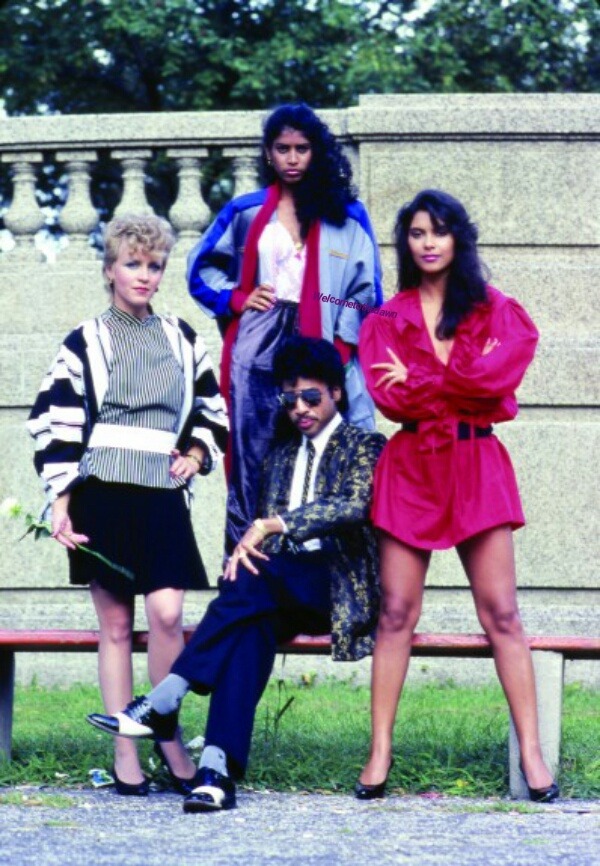 welcometothedawn: “ ⭐ Vanity 6 and Morris Day. ⭐ ”