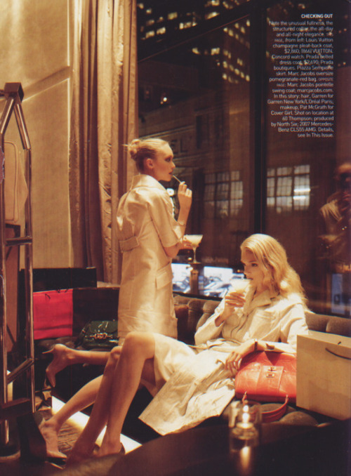 vogeu:
“bornwithoutaskin:
“Lily Donaldson & Gemma Ward in Coat Check by Steven Meisel for Vogue US, February 2006
”
vogeu”