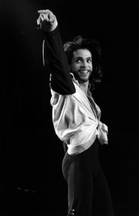xtechnicolorclimax: “ Prince | Nude Tour 1990 ”