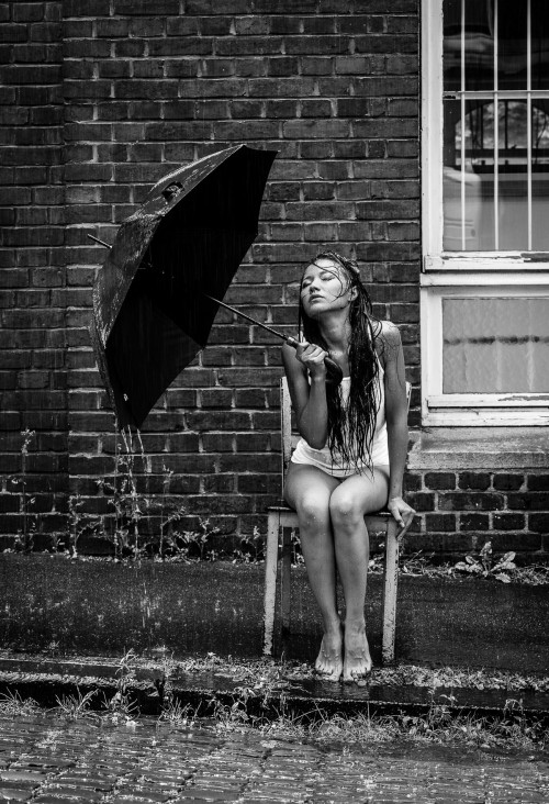 femmecharlene:Rainy days - Bonjour Mesdames