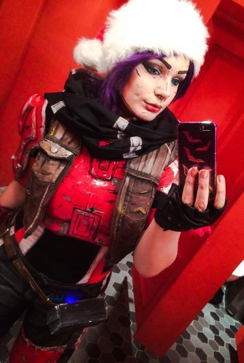 [self]Borderlands Christmas Follow for more cosplay posts!