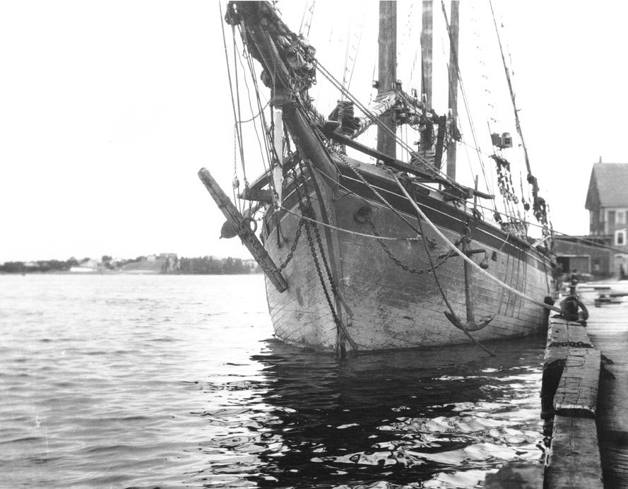 lazyjacks:
“ Bow of tern schooner Irene Myrtle
W.R. MacAskill
Nova Scotia Archives accession no. 1987-453 no. 1
”