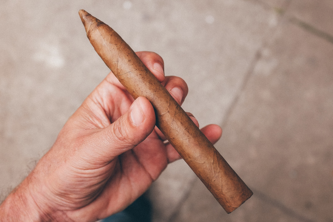 Hand-bunched torpedo cigar, 52 x 6 1/2″. Dominican & Nicaraguan filler, Ecuador binder, Ecuador wrapper. I modeled this after the Montecristo No. 2.