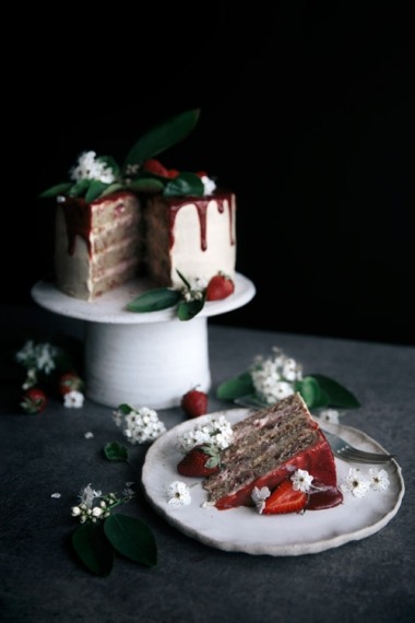 delta-breezes:
“ Strawberry & Vanilla Layer Cake | Gather & Feast
”