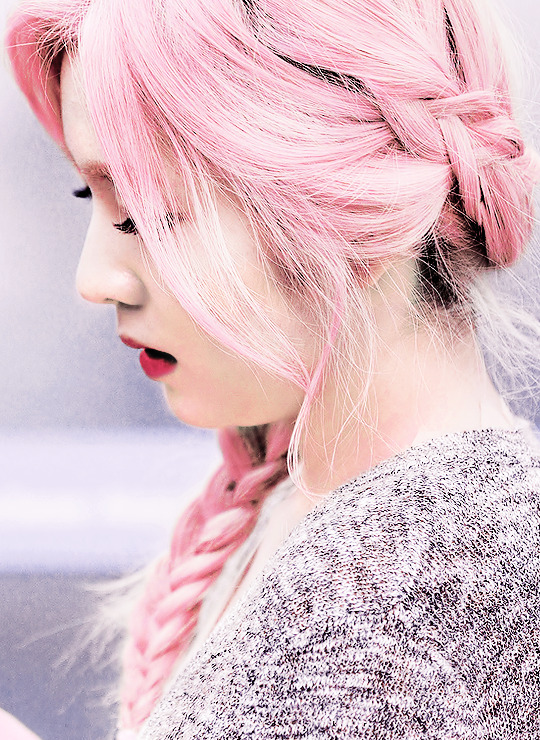 “Irene x Pink hair ”